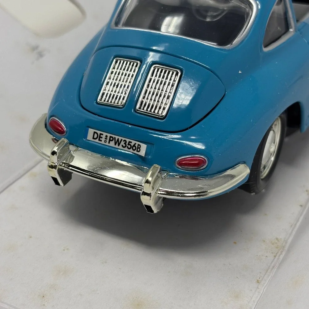 Porsche 356B Blue 1:24 Diecast American Mint Premium Edition